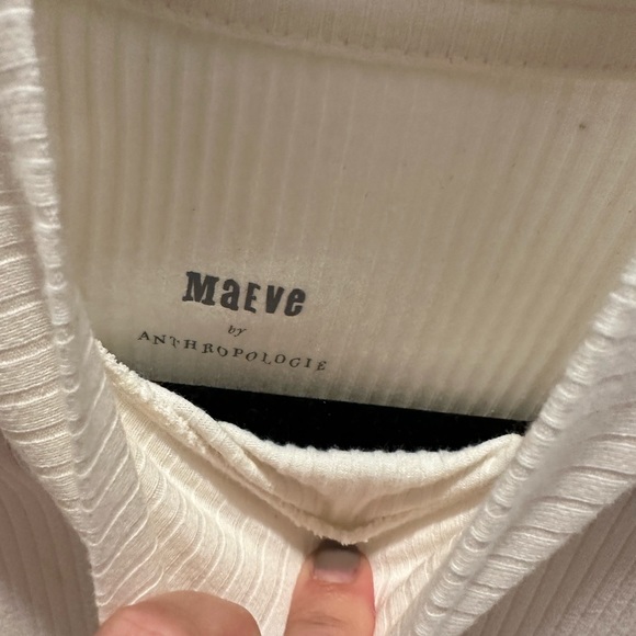 Anthropologie, new with tags, cream turtle neck. Small. - Picture 5 of 8